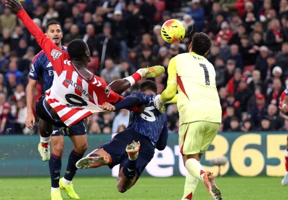 Soccer foot Premier League sunderland-2-2-arsenal-stats